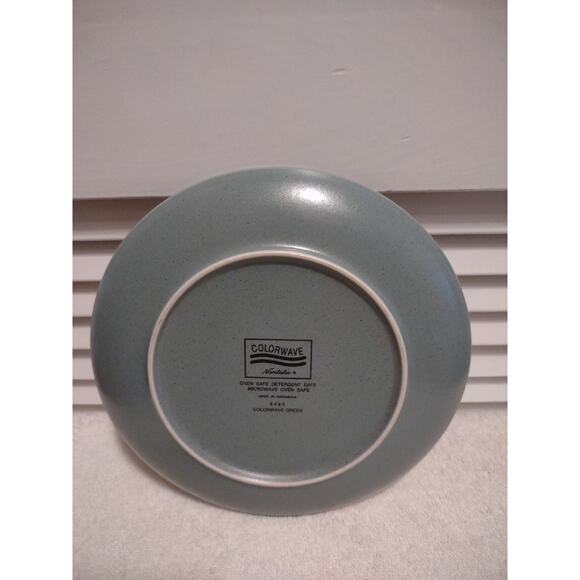 Noritake Colorwave green 8485 speckled stoneware 8.25" salad plate only - Picture 2 of 7